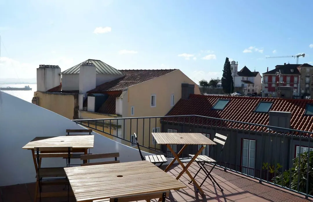 Proa D'Alfama Guest House-1
